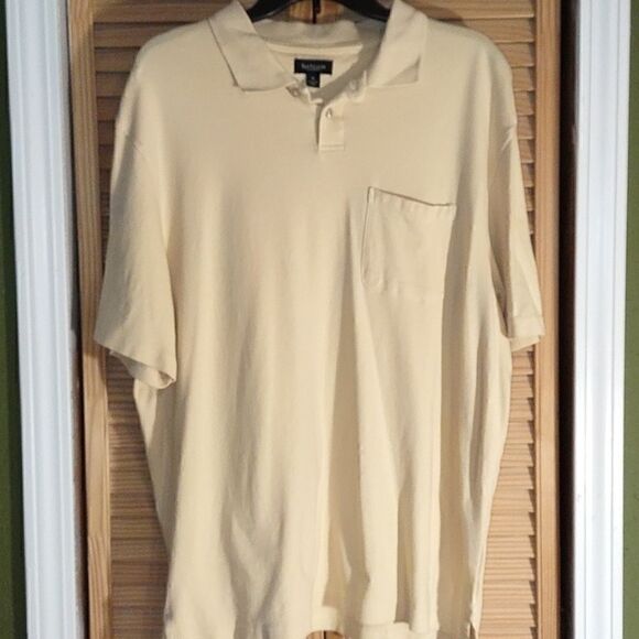 Van Heusen Polo shirt  - Picture 1 of 6